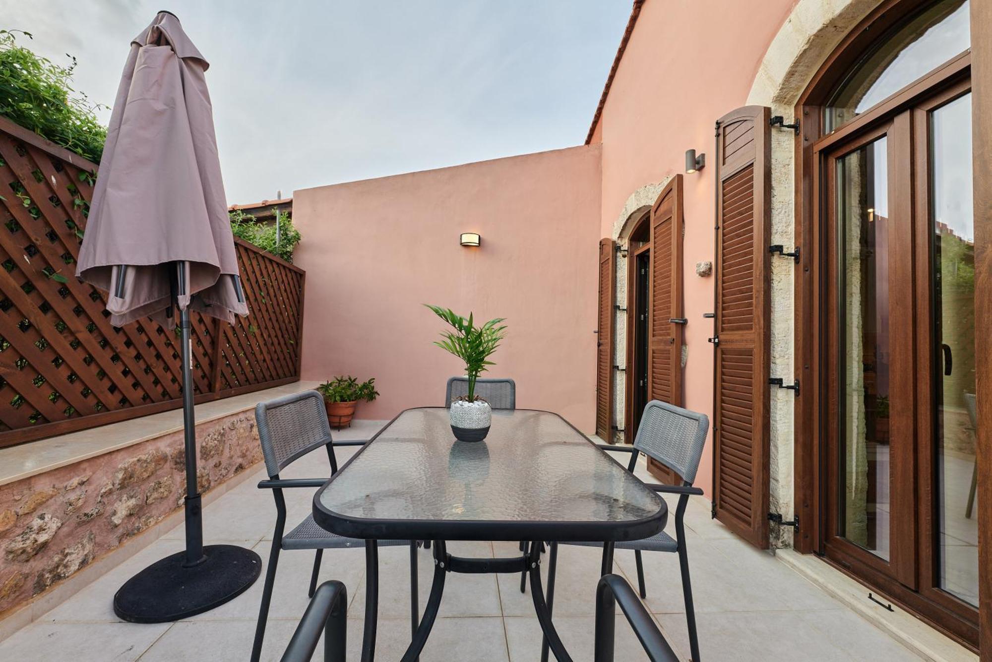 Stone Villa With Swimming Pool-Bbq! Melidhónion Екстериор снимка