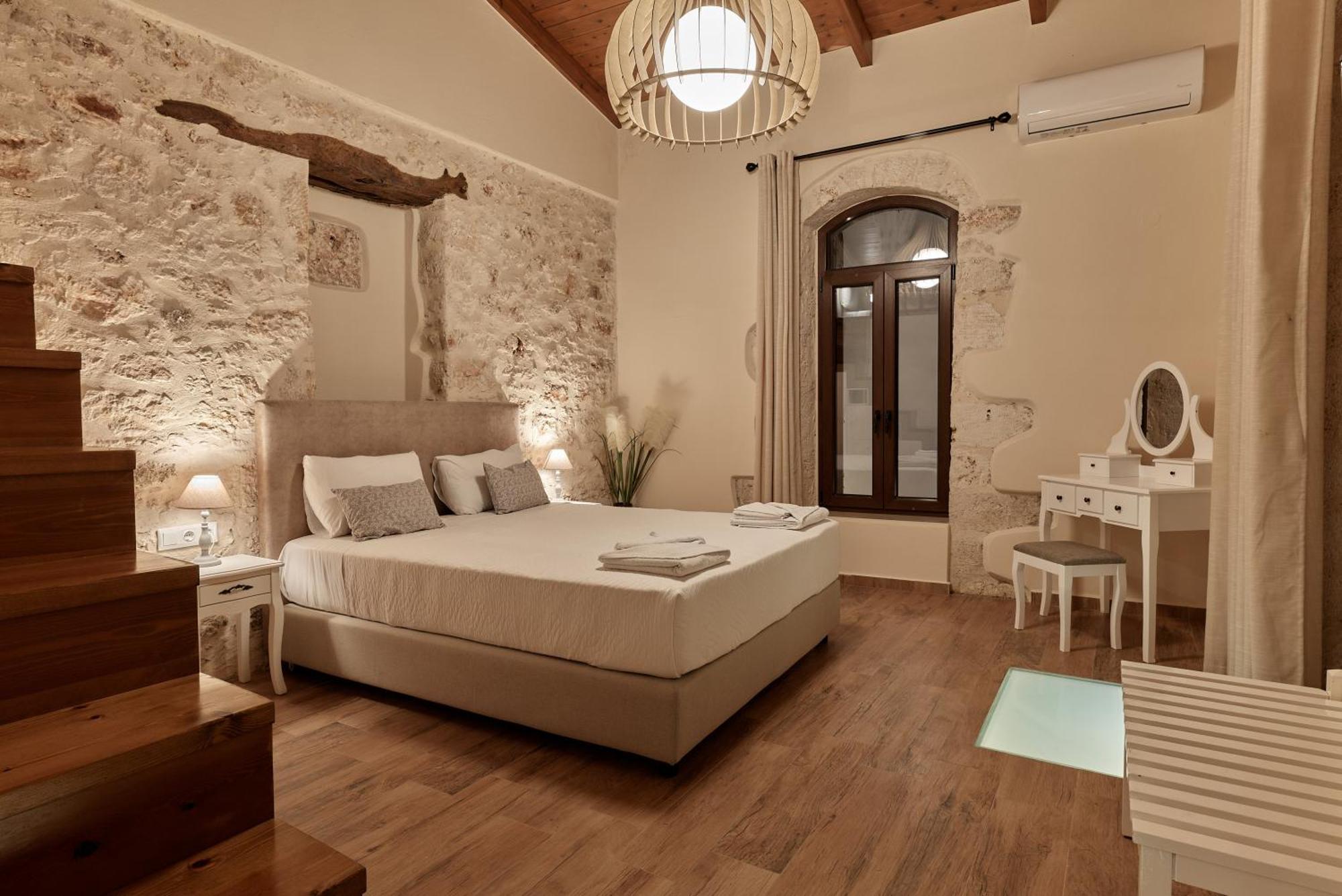 Stone Villa With Swimming Pool-Bbq! Melidhónion Екстериор снимка
