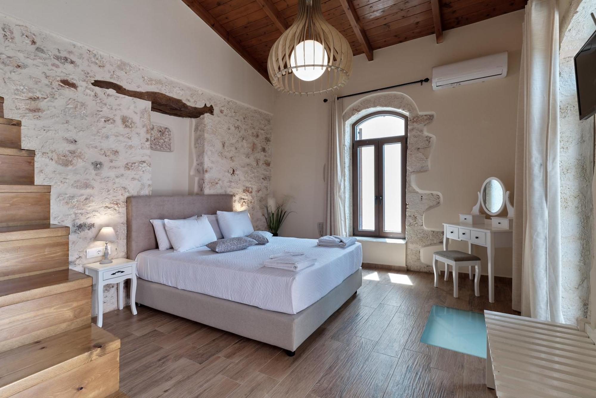 Stone Villa With Swimming Pool-Bbq! Melidhónion Екстериор снимка
