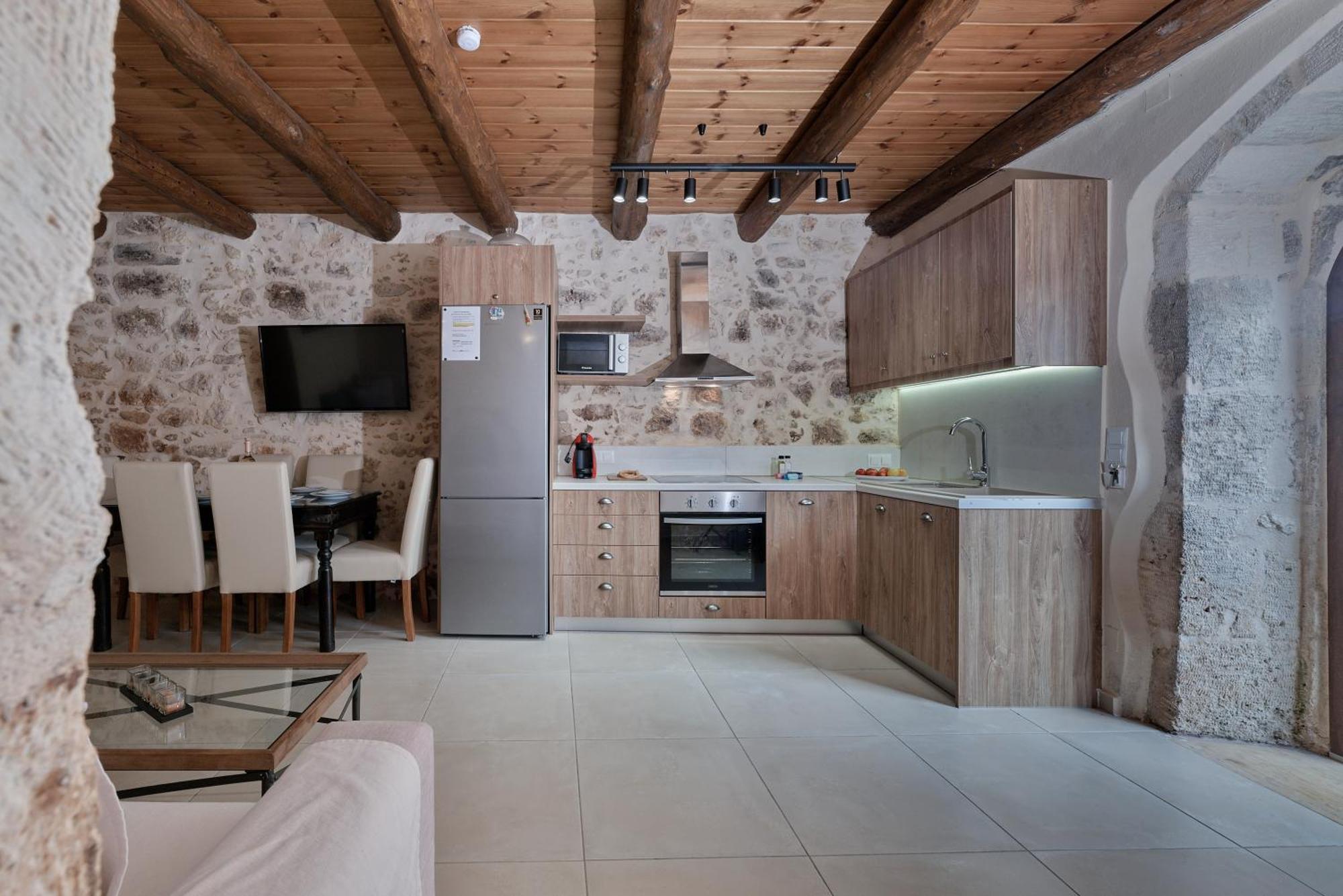 Stone Villa With Swimming Pool-Bbq! Melidhónion Екстериор снимка