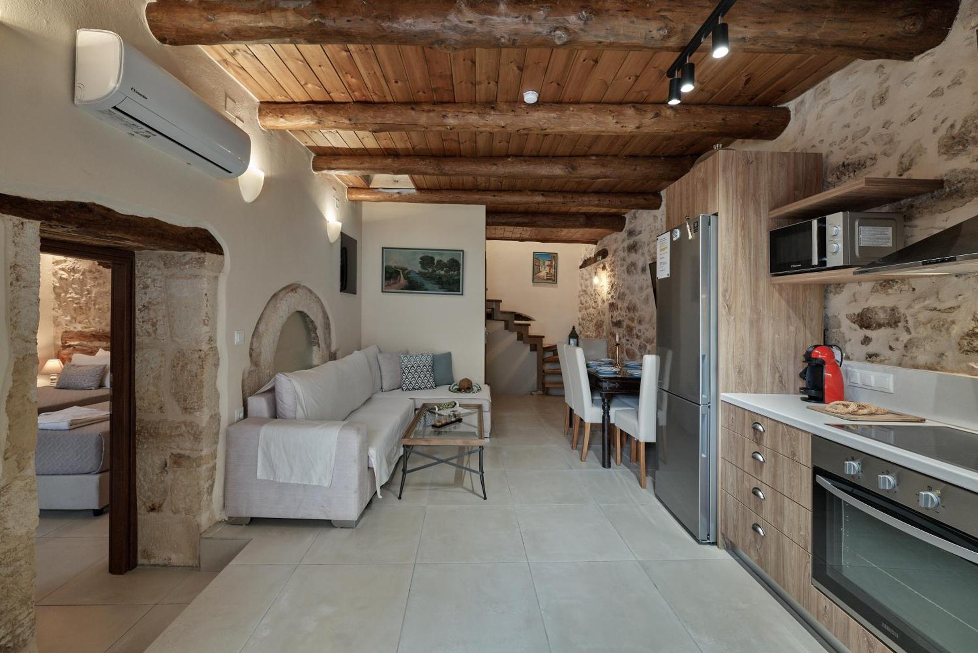 Stone Villa With Swimming Pool-Bbq! Melidhónion Екстериор снимка